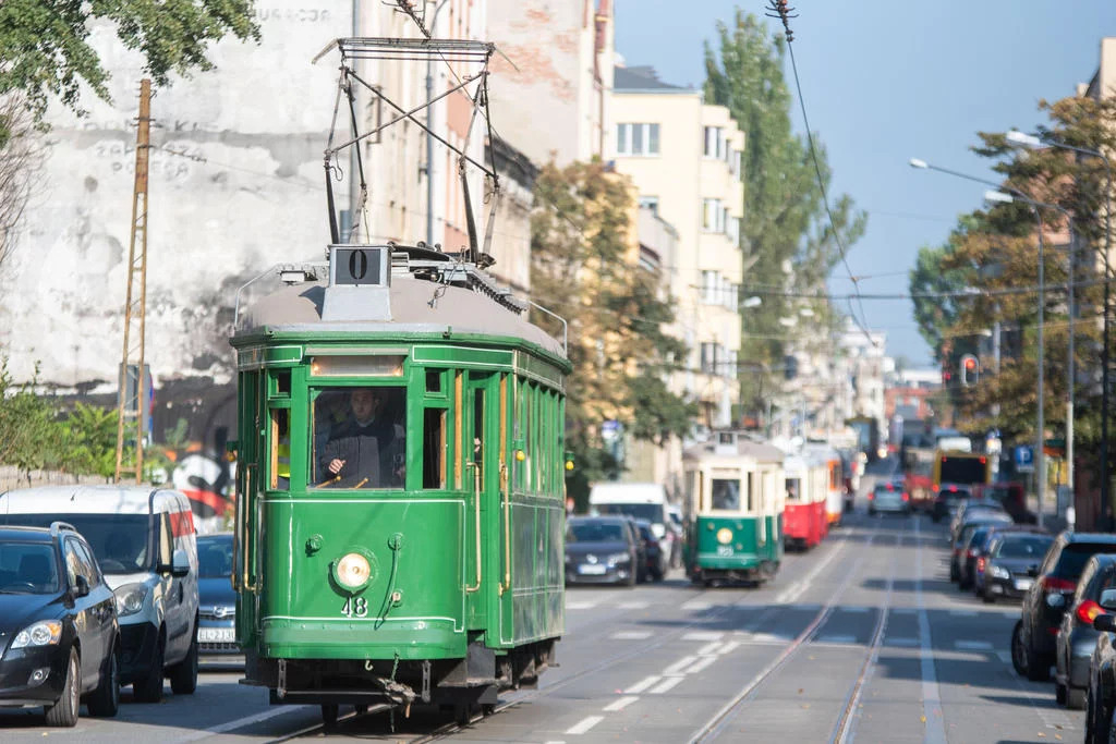 Tramwajowa Linia Turystyczna od dzisiaj kursuje po Łodzi 1 Linia turystyczna