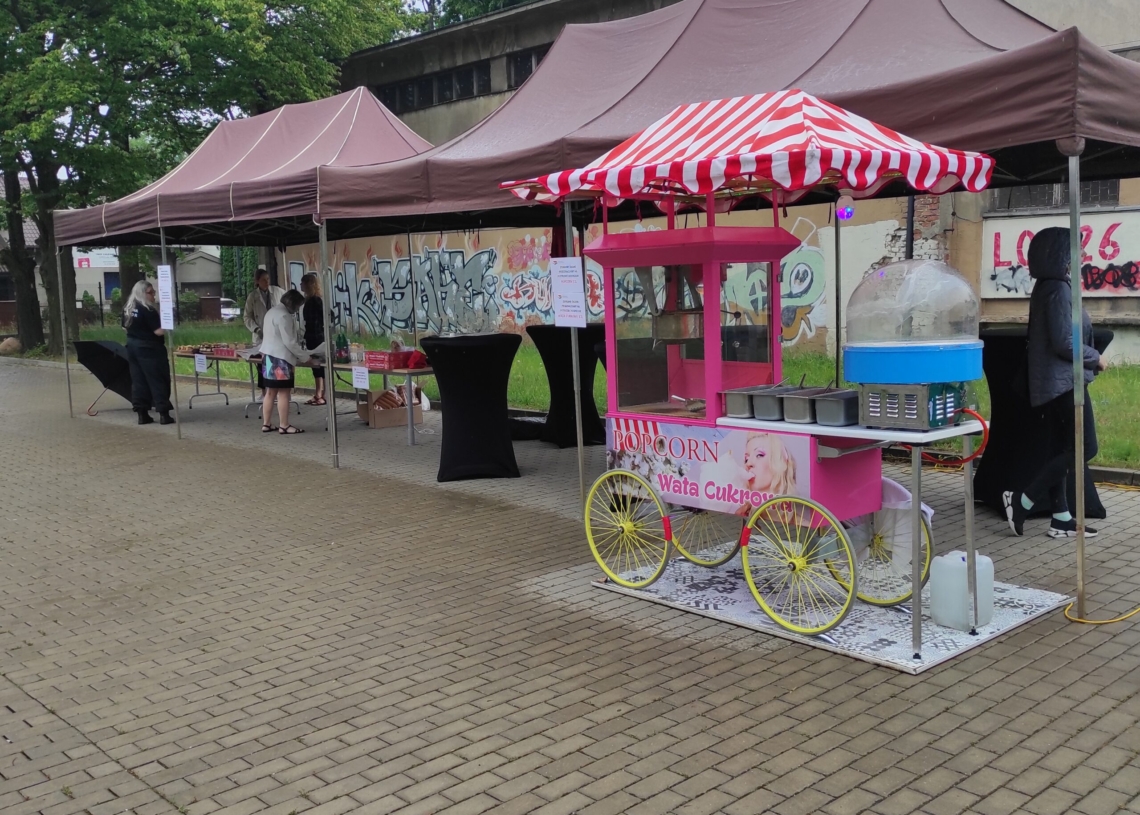 Piknik w ogrodzie Hospicjum Łódzkiego przy Pojezierskiej [ZDJĘCIA]