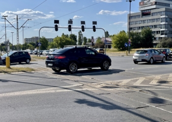 na przejeździe