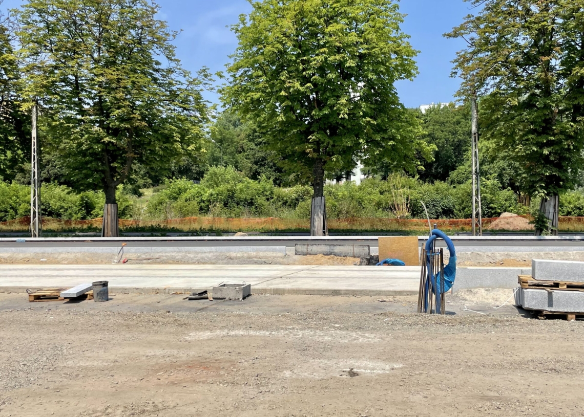 Modernizacja Północnej. Torowisko układane jest na 70 proc. ulicy [ZDJĘCIA + WIDEO]