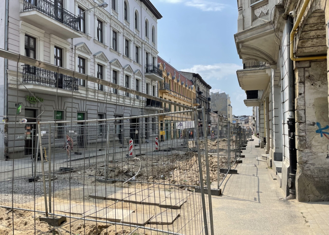 Modernizacja Legionów i remont skrzyżowania z Zachodnią. Jak postępują prace? [ZDJĘCIA + WIDEO]