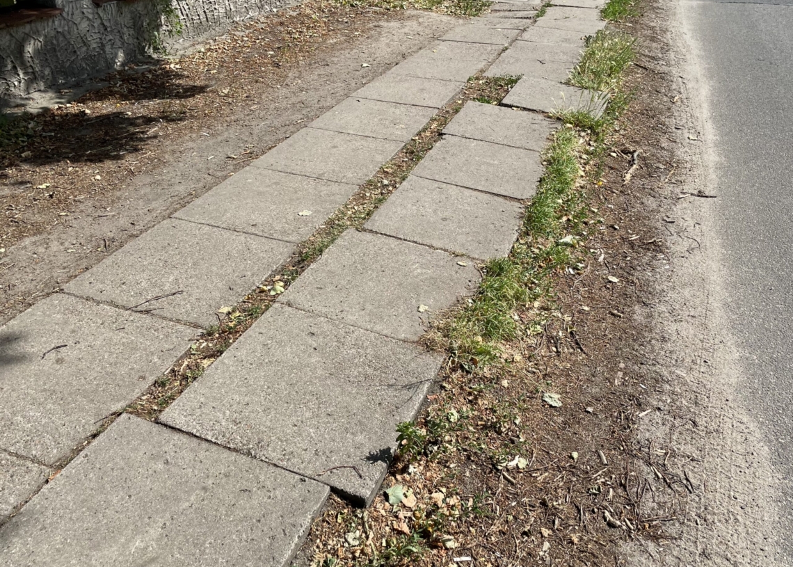 Łódź remontuje chodniki, pytanie czy na wystarczającą skalę
