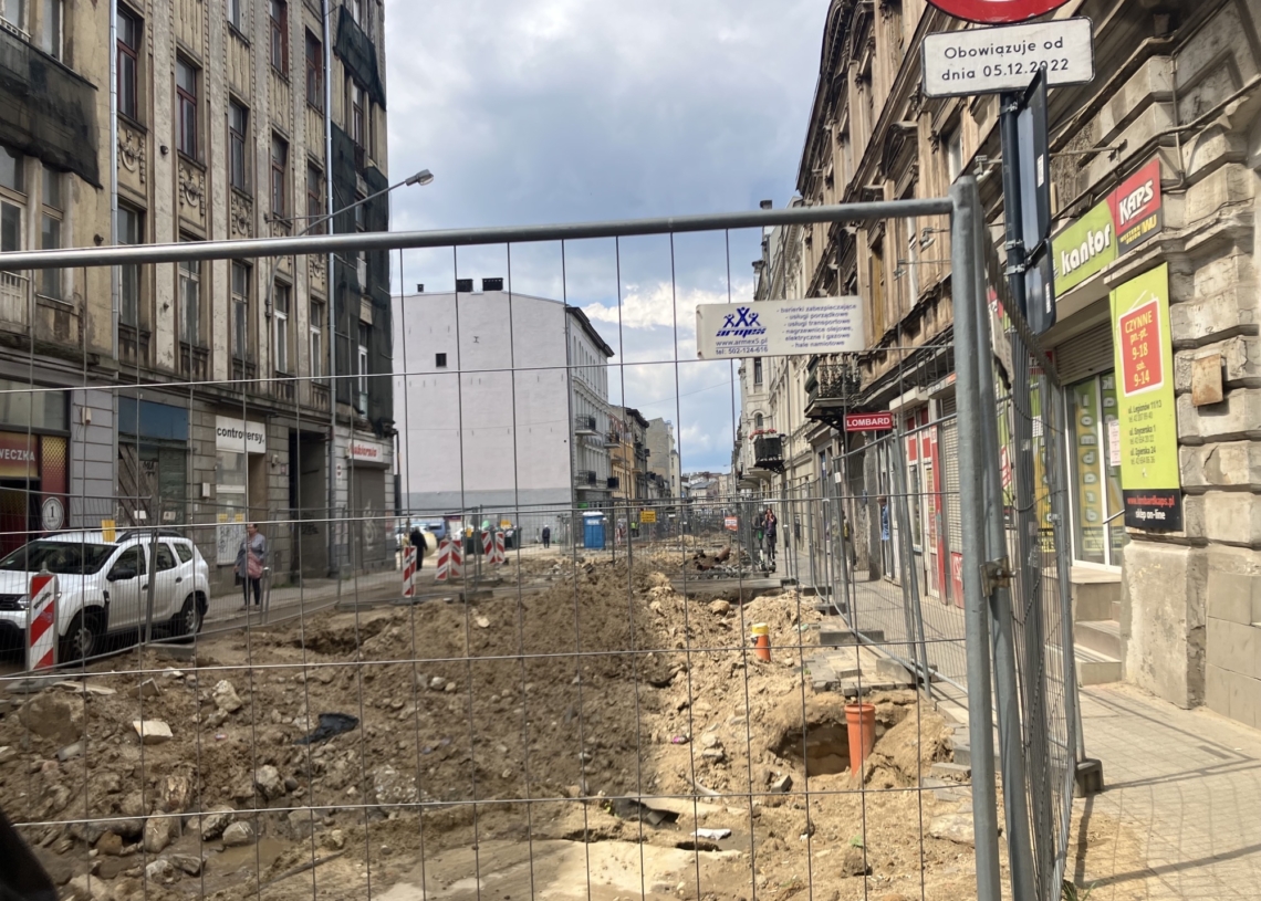 Roboty drogowe na skrzyżowaniu Zachodniej i Legionów utrudnią funkcjonowanie przedsiębiorcom [ZDJĘCIA]