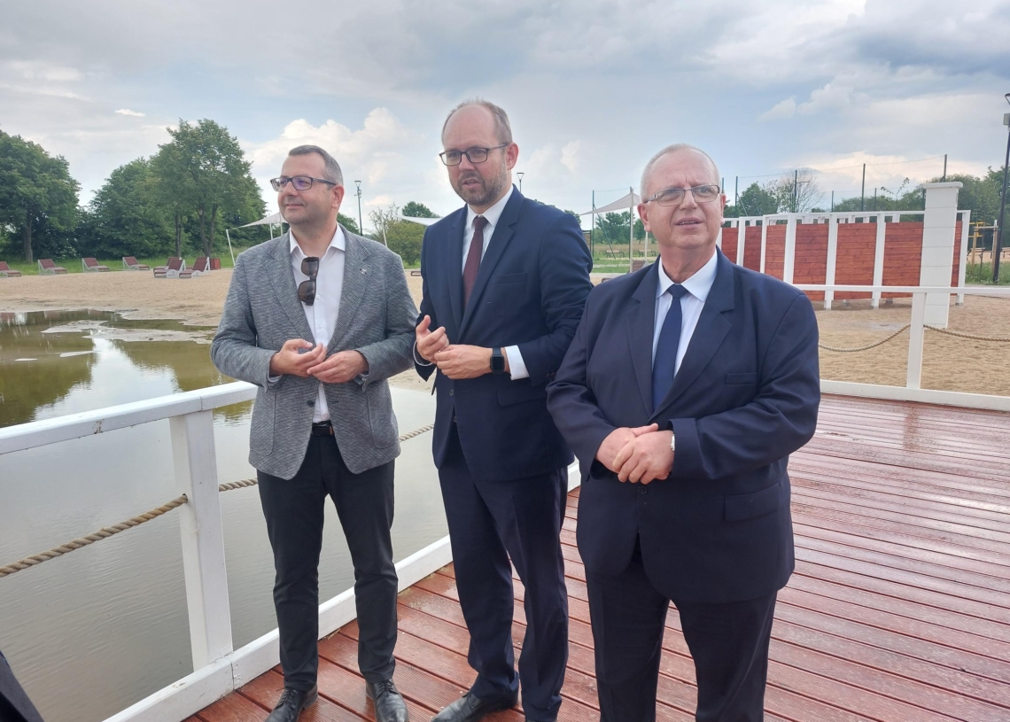 Sekretarz stanu Marcin Przydacz o promocji zachodniej części regionu łódzkiego 1 Minister Marcin Przydacz w Warcie