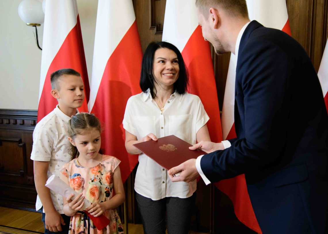 Akty obywatelstwa polskiego dla 17 cudzoziemców