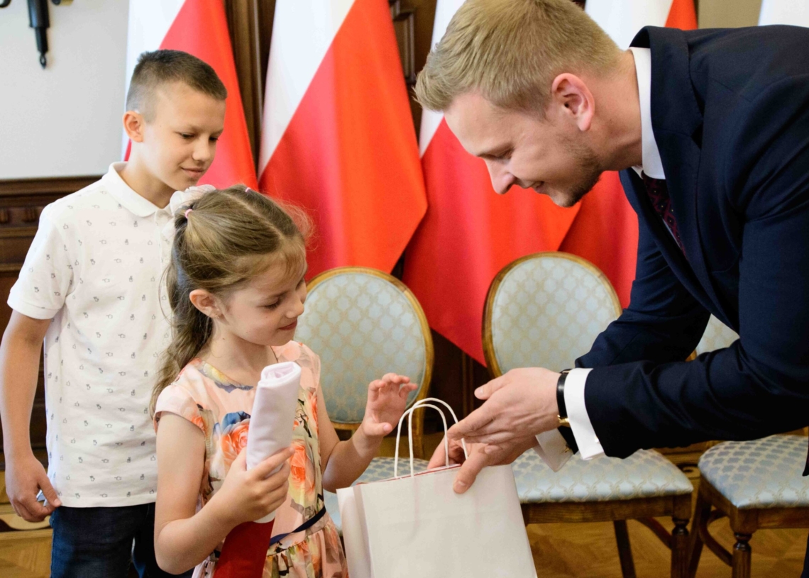 Akty obywatelstwa polskiego dla 17 cudzoziemców