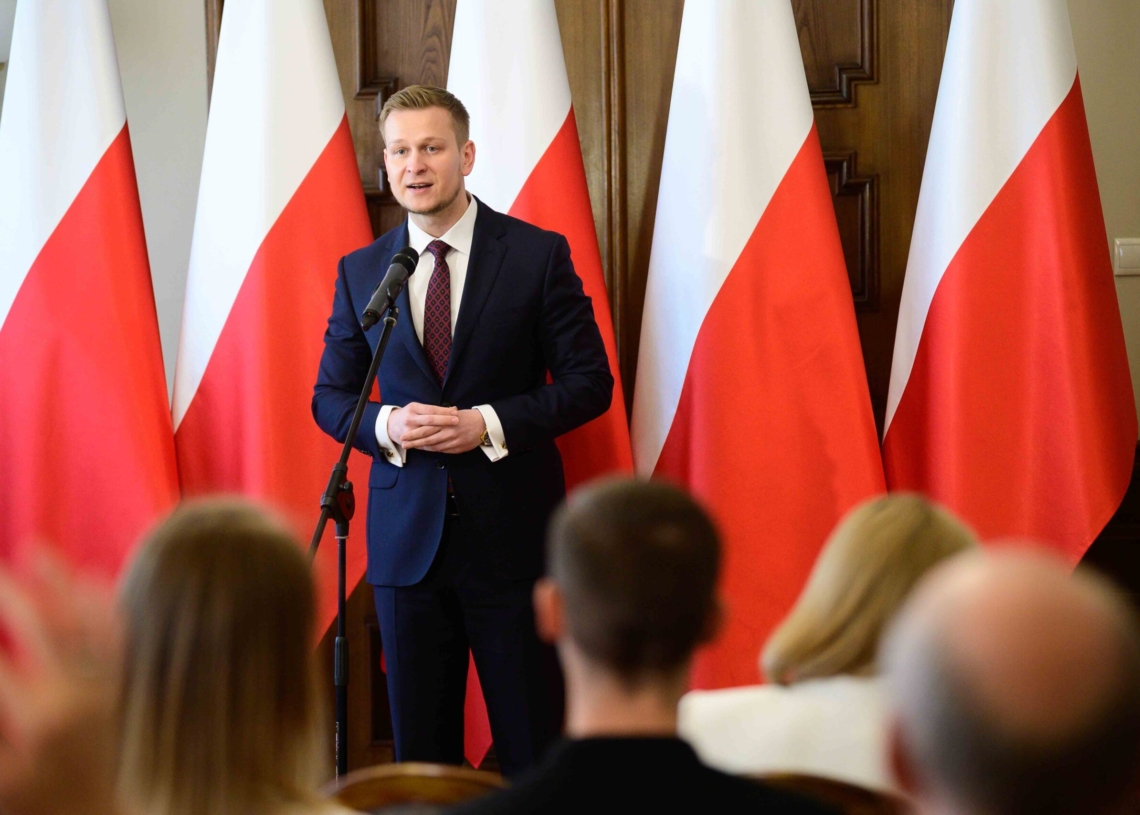 Akty obywatelstwa polskiego dla 17 cudzoziemców