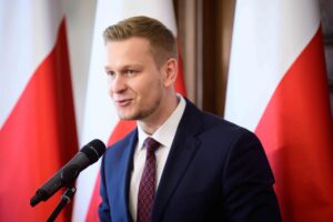 Akty obywatelstwa polskiego dla 17 cudzoziemców