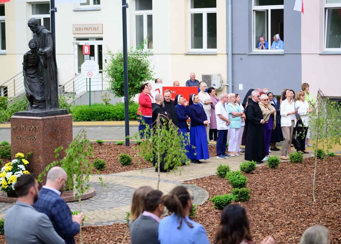 W Łodzi otwarto nowoczesne centrum leczenia nowotworów