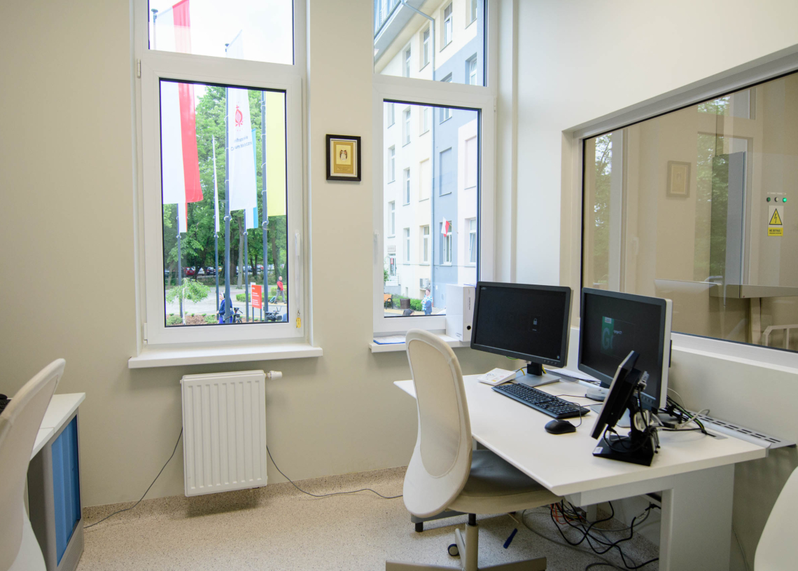 W Łodzi otwarto nowoczesne centrum leczenia nowotworów