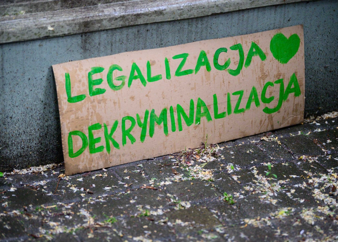 Protest przed Okręgową Izbą Lekarską w Łodzi