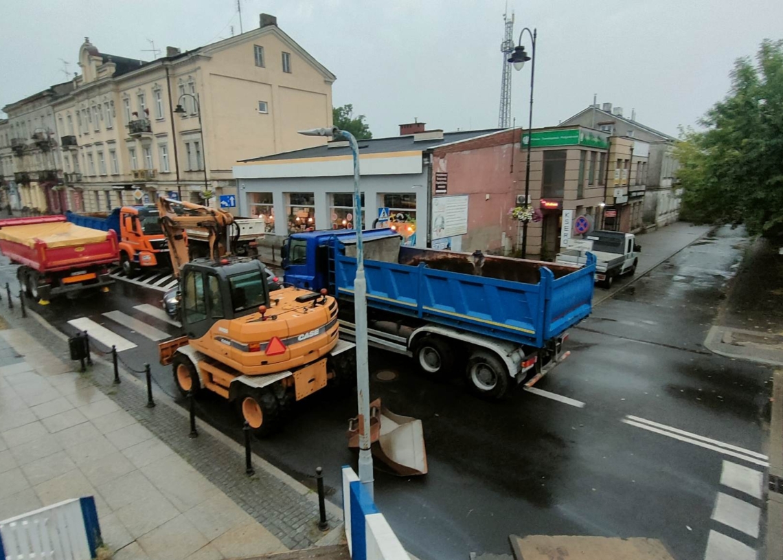 Przejazd kolejowy na Słowackiego w Piotrkowie wyłączony z użytkowania [ZDJĘCIA]