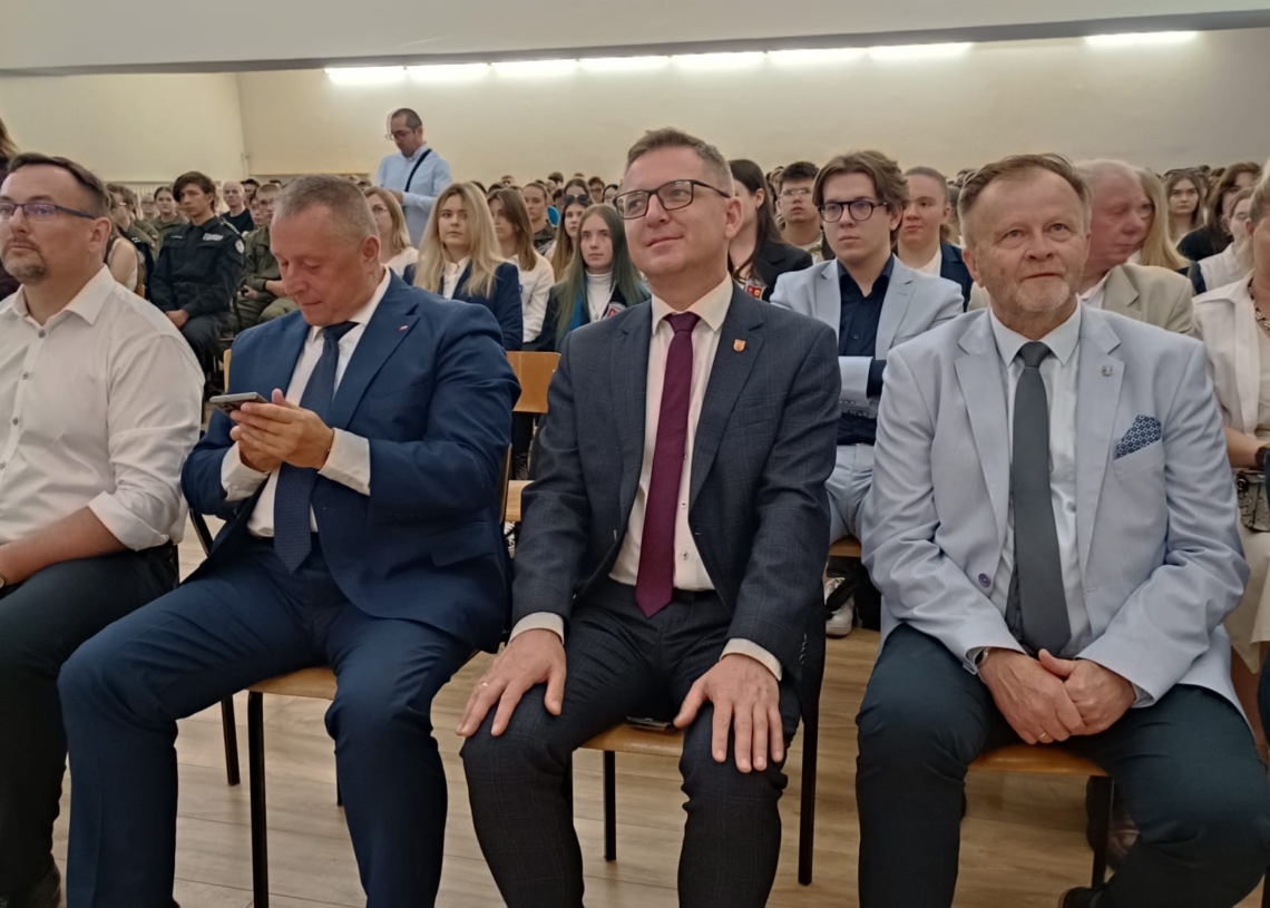 „Bohater naszych czasów – Jan Olszewski” – sympozjum naukowe w Piotrkowie
