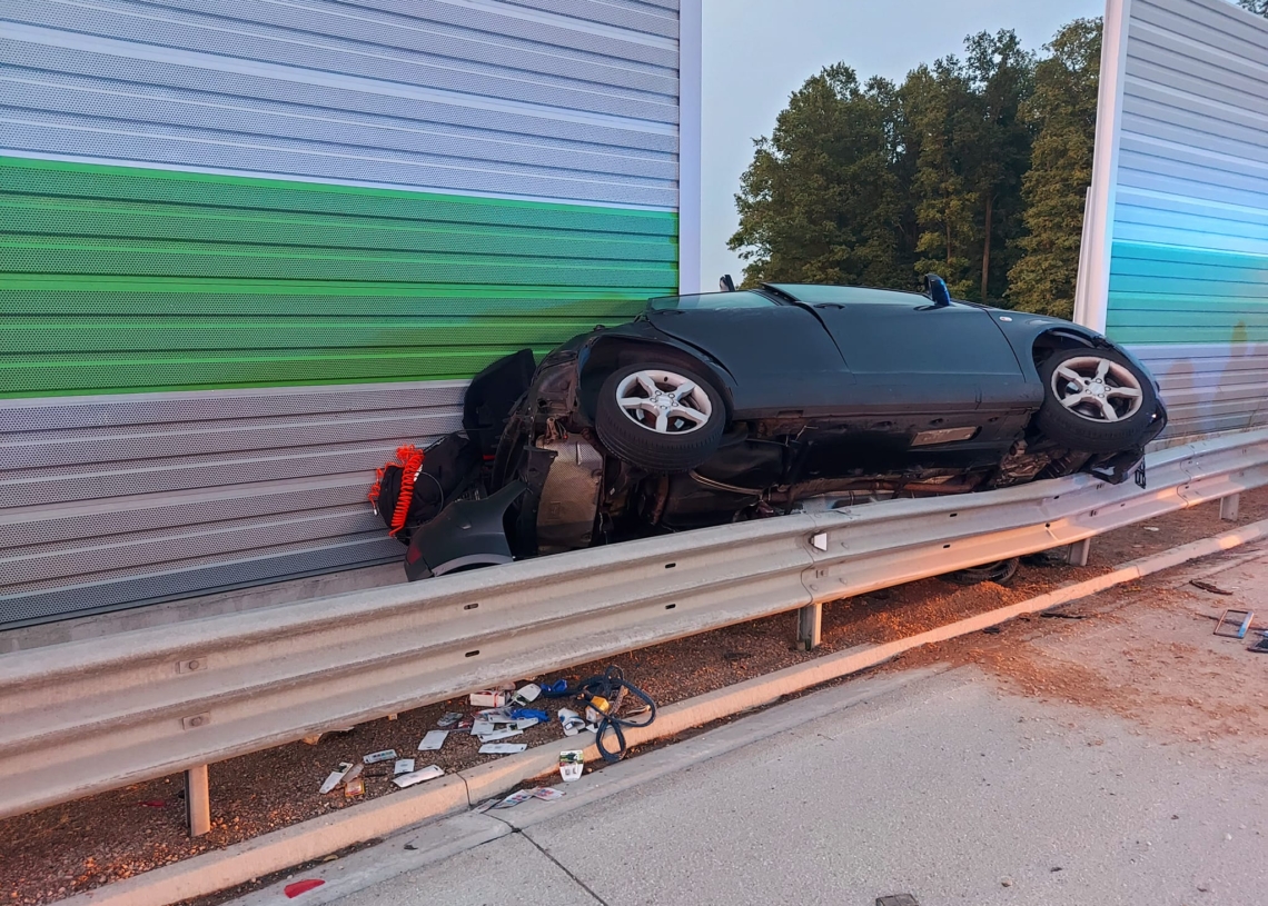 Śmiertelny wypadek na A1 między Kamieńskiem a Piotrkowem Trybunalskim