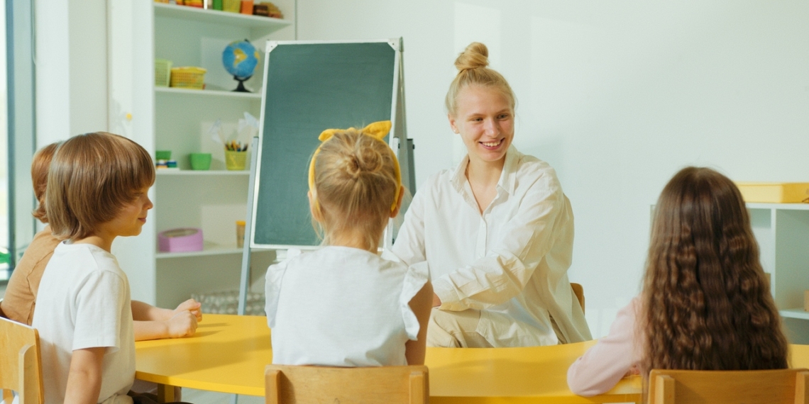 Kurs kwalifikacyjny oligofrenopedagogika – kierunek rozwoju dla pedagogów 1 Kurs kwalifikacyjny oligofrenopedagogika – kierunek rozwoju dla pedagogów
