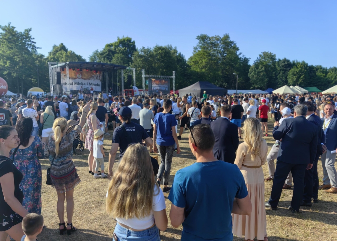 Festiwal Mleka i Miodu w Burzeninie