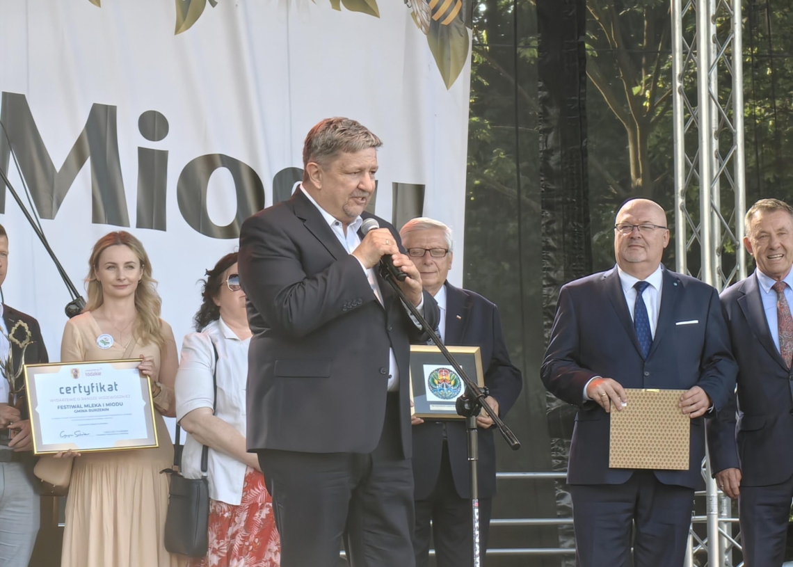 Festiwal Mleka i Miodu w Burzeninie