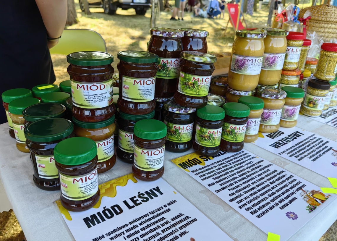 Festiwal Mleka i Miodu w Burzeninie