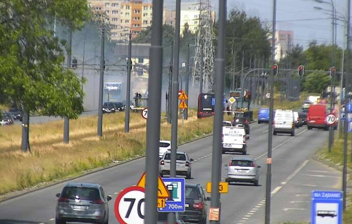 Pożar trawy przy torowisku