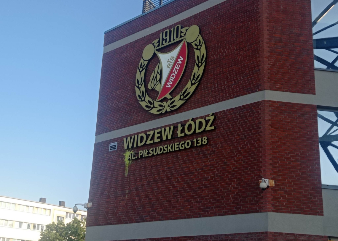 Zniszczenia na stadionie Widzewa