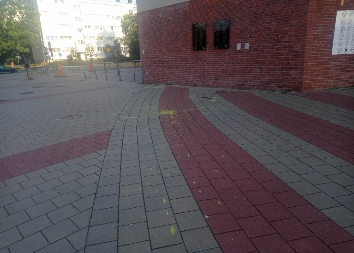 Zniszczenia na stadionie Widzewa
