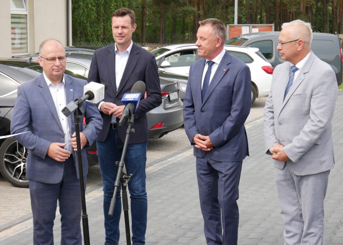 12 mln zł z rządowego programu Polski Ład pozwoliło zakończyć przebudowę drogi w Piaskach pod Zduńską Wolą