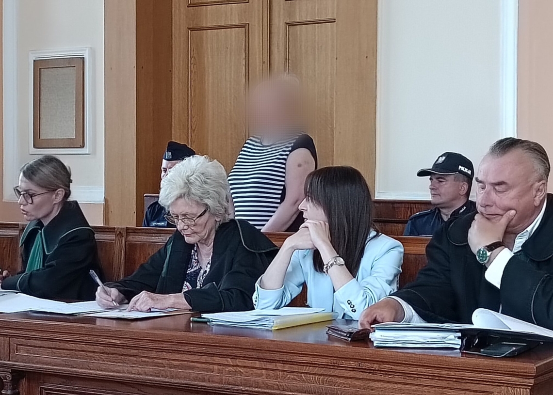 W lipcu zapadnie wyrok w sprawie pracownicy tomaszowskiego sądu, która przywłaszczyła ponad 1,4 mln zł  [ZDJĘCIA]