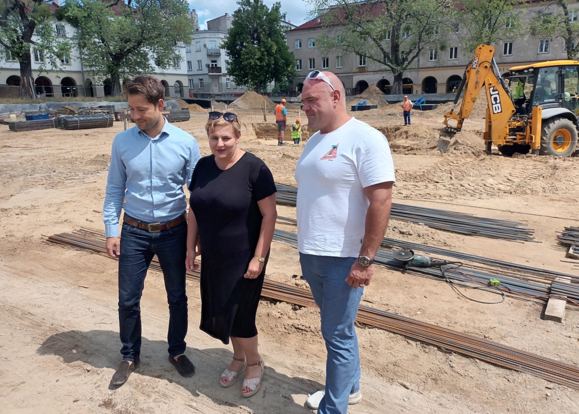 Przebudowa Starego Rynku ma się zakończyć w tym roku