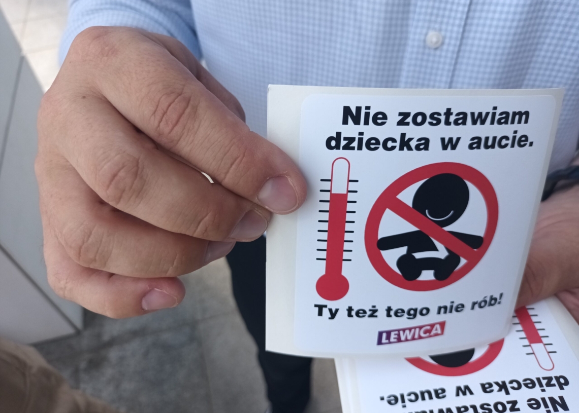 Jak kierowcy powinni zachowywać się w czasie upałów? Konferencja Lewicy w Łodzi