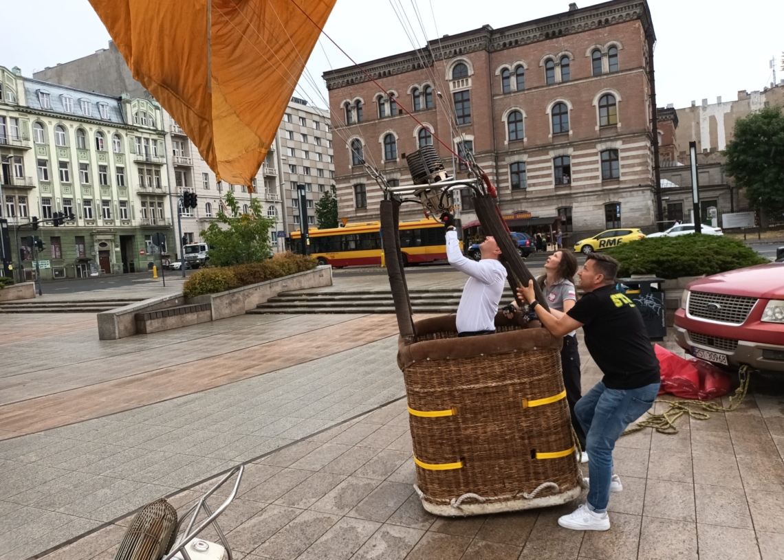 Kilkadziesiąt balonów nad Łodzią podczas obchodów 600-lecia miasta
