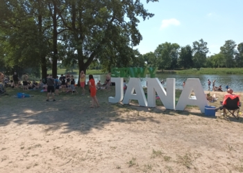 Upały w Łódzkiem. Mniej osób na łódzkich kąpieliskach niż w zeszłe weekendy