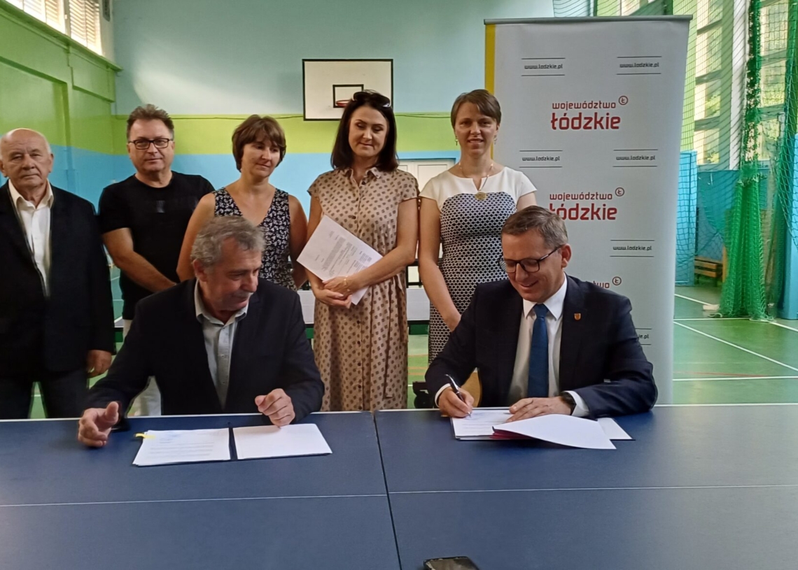 Dofinansowanie do remontu sali gimnastycznej w szkole podstawowej we Włodzimierzowie