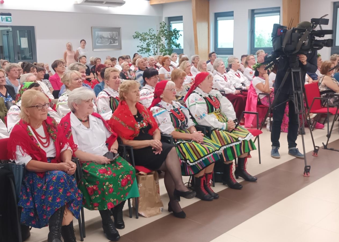 „Jak wieś może wyprzedzić miasto” – szkolenie dla kół gospodyń wiejskich z powiatu koneckiego i opoczyńskiego [ZDJĘCIA]