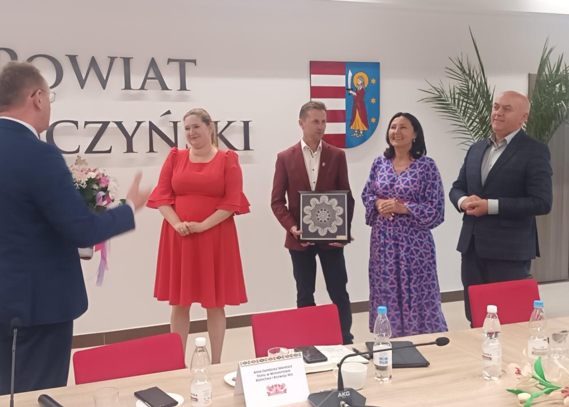 „Jak wieś może wyprzedzić miasto” – szkolenie dla kół gospodyń wiejskich z powiatu koneckiego i opoczyńskiego [ZDJĘCIA]