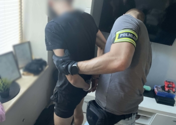 Policja rozbiła grupę przestępczą w Łodzi. 11 osób zatrzymanych