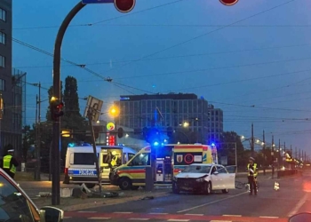 wypadek na skrzyżowaniu marszałków