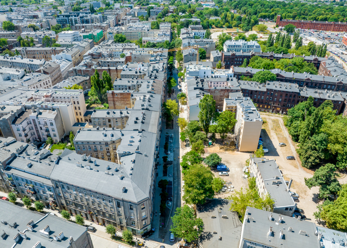 Budowa woonerfu na ulicy Mielczarskiego trwa 8 miesięcy. Ma się zakończyć w grudniu