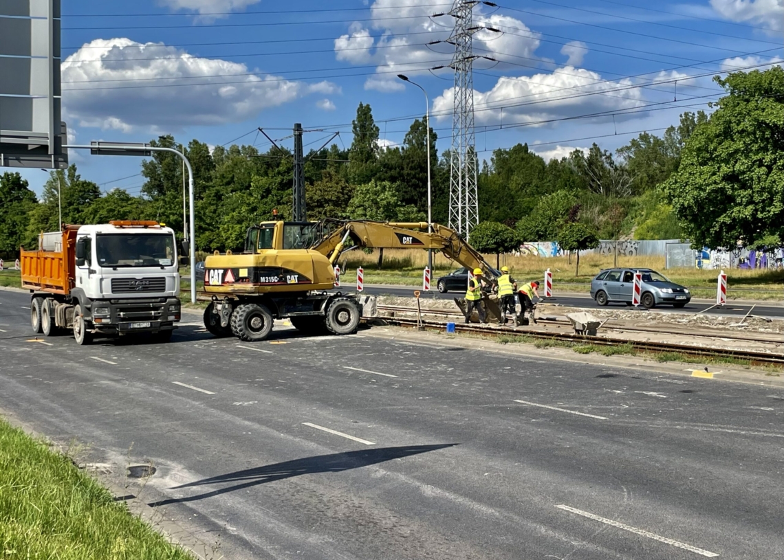 Usuwanie piany technologicznej na Włókniarzy