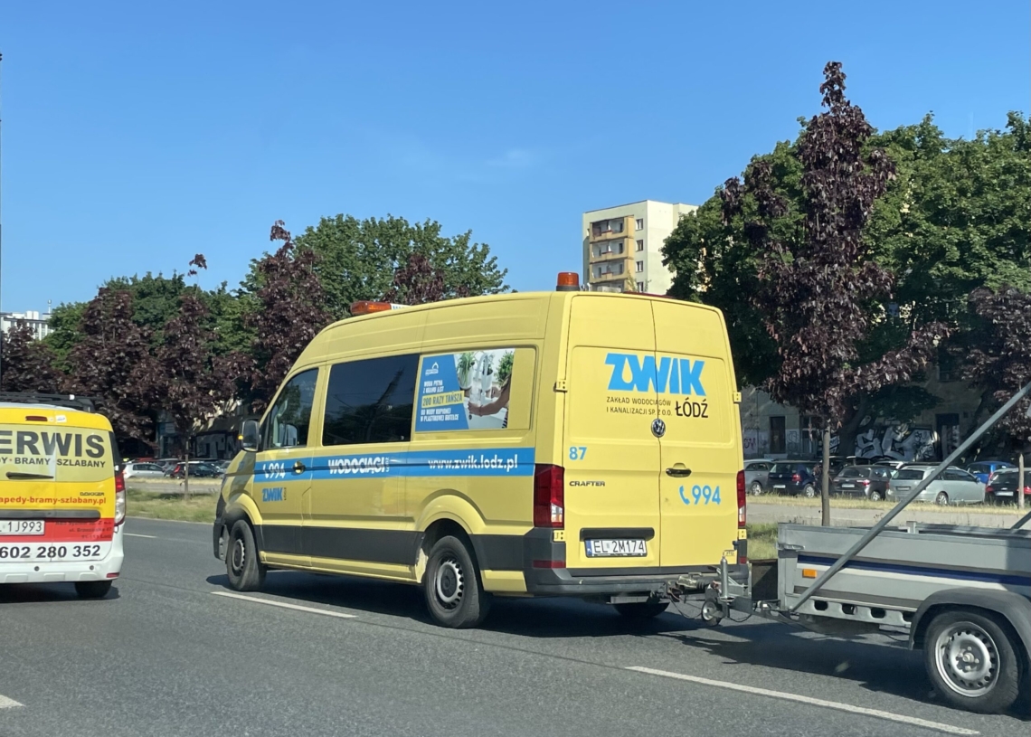 Utrudnienia na trasie WZ. Jeden pas za Wodną zajmuje ZWiK