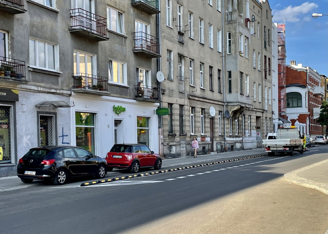 Autobusy nie kursują po POW, bo nie mogą w nią skręcić z remontowanej Rewolucji 1905 r.