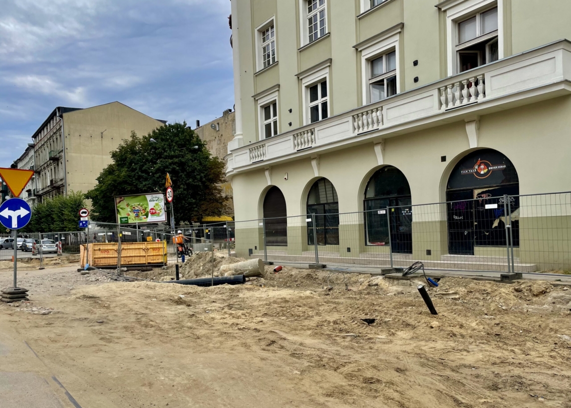 Modernizacja Legionów. Minęło 7 miesięcy od rozpoczęcia prac [ZDJĘCIA + WIDEO]