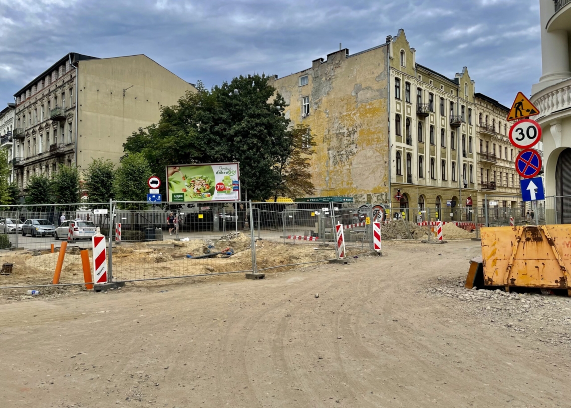 Modernizacja Legionów. Minęło 7 miesięcy od rozpoczęcia prac [ZDJĘCIA + WIDEO]
