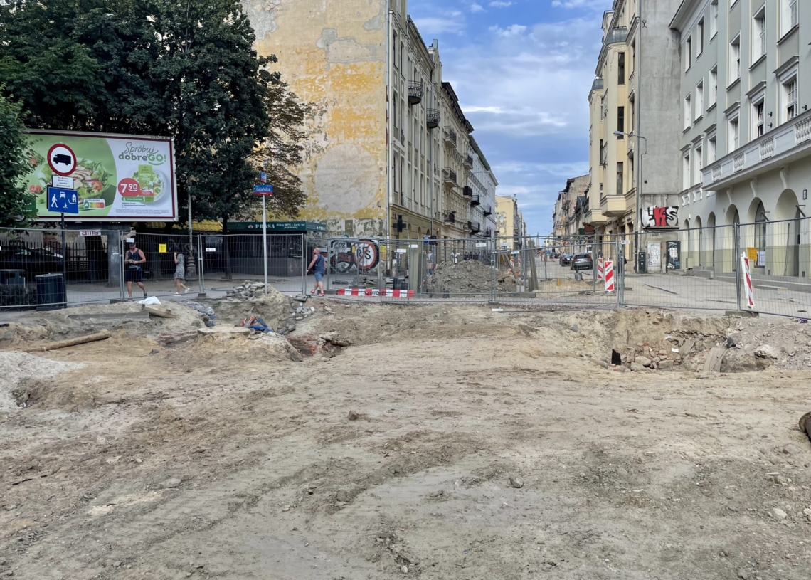 Modernizacja Legionów. Minęło 7 miesięcy od rozpoczęcia prac [ZDJĘCIA + WIDEO]