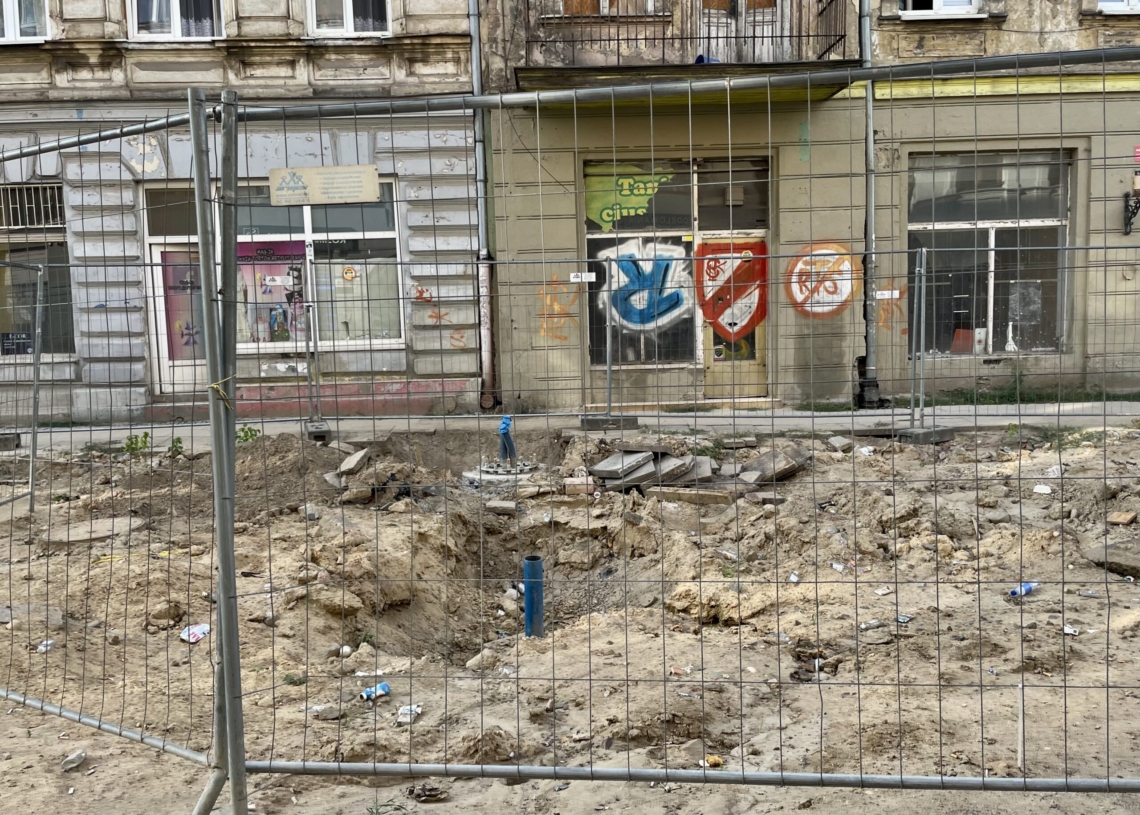 Modernizacja Legionów. Minęło 7 miesięcy od rozpoczęcia prac [ZDJĘCIA + WIDEO]