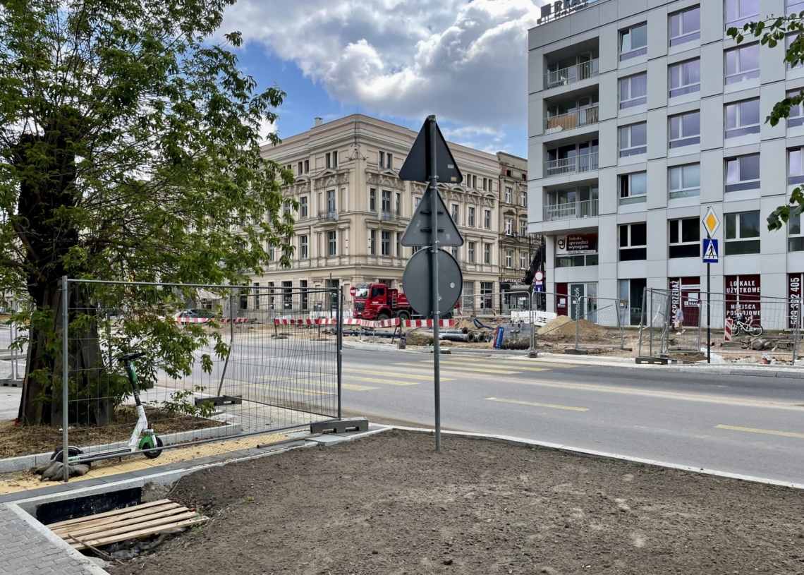Modernizacja ulicy Północnej. Skrzyżowanie z ulicą Wschodnią jeszcze otwarte  [ZDJĘCIA + WIDEO]