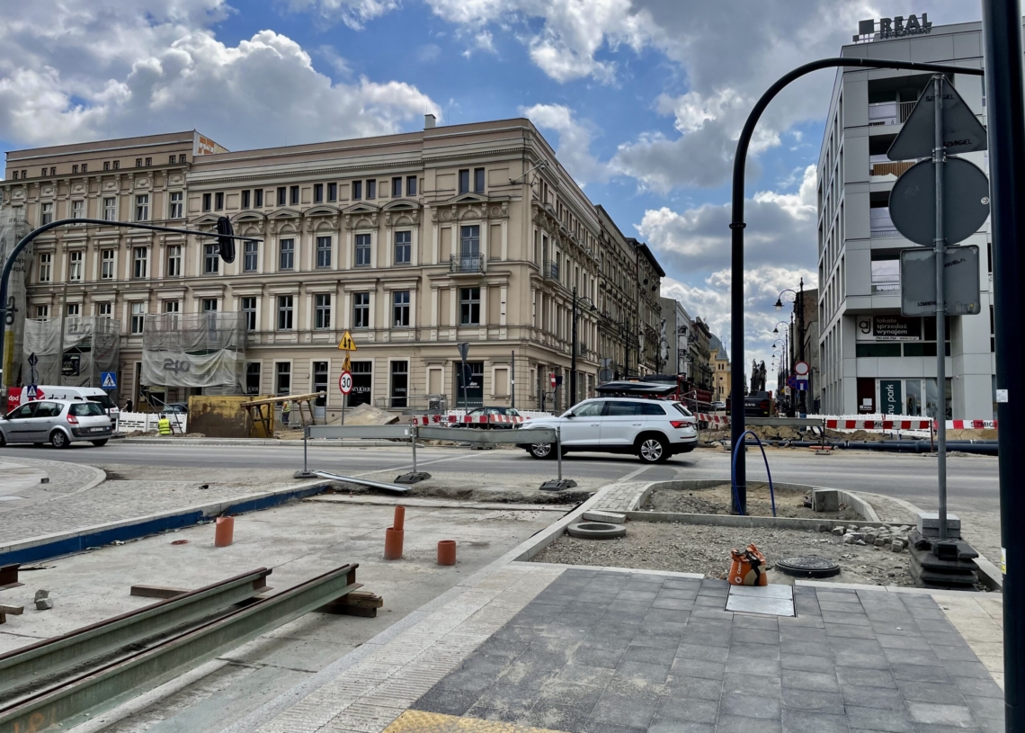 Modernizacja ulicy Północnej. Skrzyżowanie z ulicą Wschodnią jeszcze otwarte  [ZDJĘCIA + WIDEO]