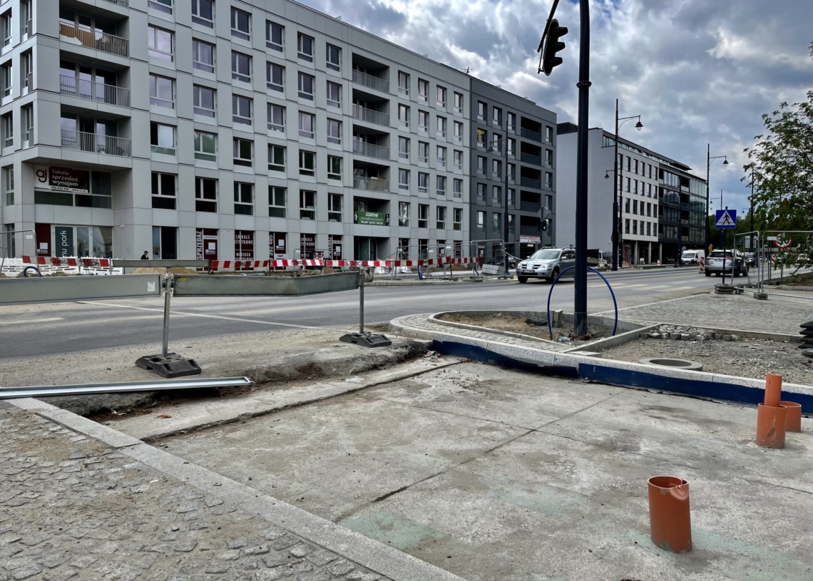 Modernizacja ulicy Północnej. Skrzyżowanie z ulicą Wschodnią jeszcze otwarte  [ZDJĘCIA + WIDEO]
