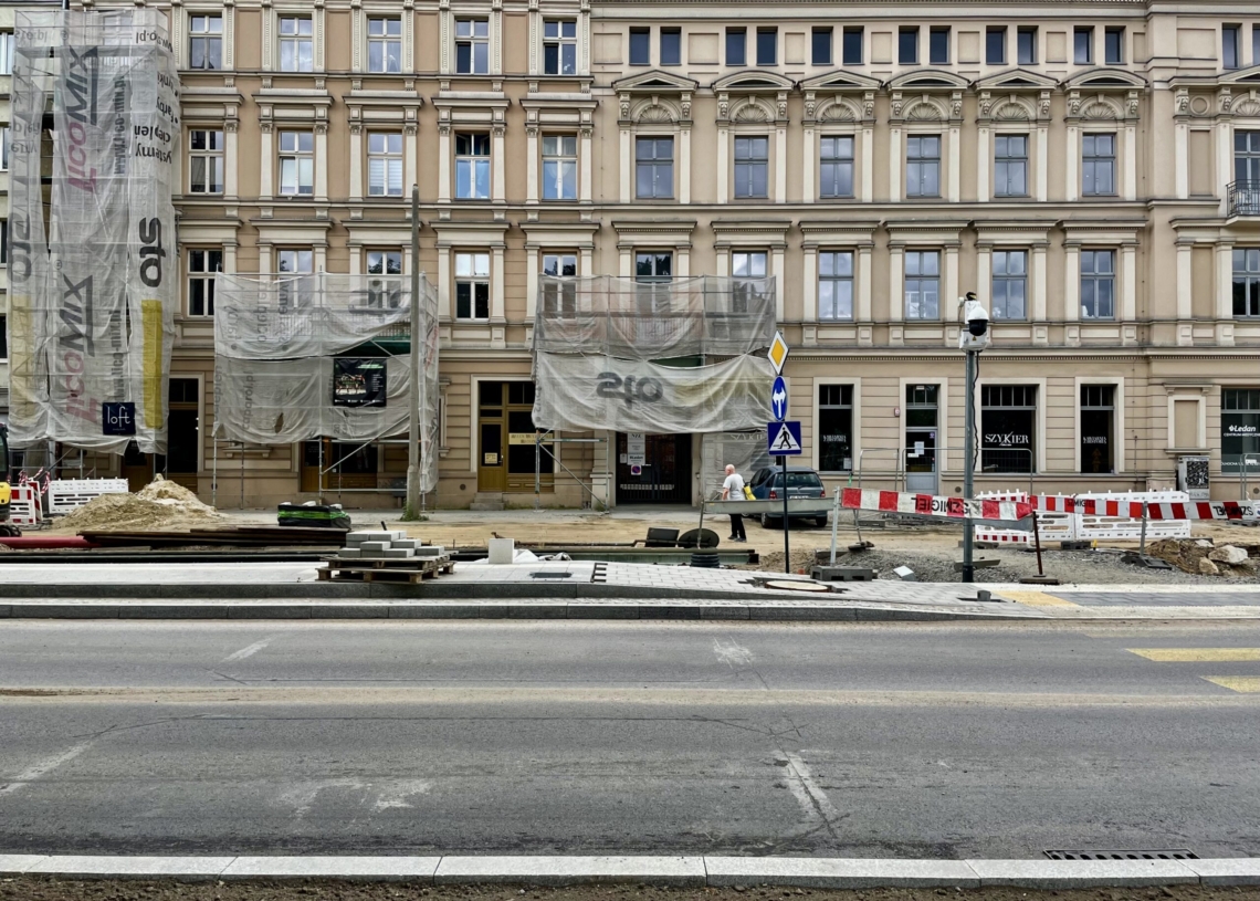 Modernizacja ulicy Północnej. Skrzyżowanie z ulicą Wschodnią jeszcze otwarte  [ZDJĘCIA + WIDEO]