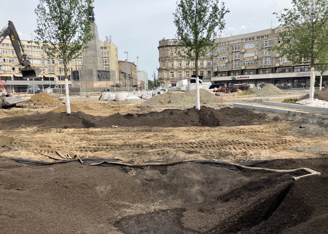 Przebudowa Placu Wolności. Wykonawca zapewnia, że trwają już ostatnie prace