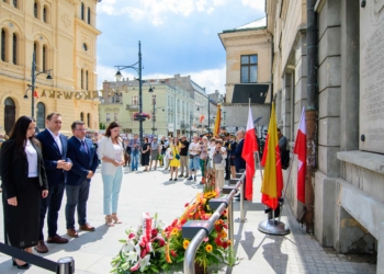 Oficjalne Obchody 600 lat Lodzi.32